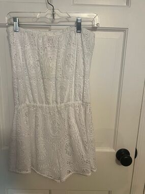 Lilly Pulitzer White Strapless Lace Romper